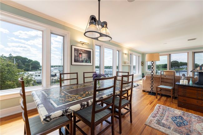 43 Avondale Rd, House other with 5 bedrooms, 5 bathrooms and 11 parking in Westerly RI | Image 12