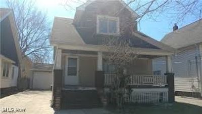 View of front of home featuring a porch | Image 1