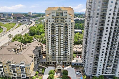 402-799 Hammond Dr, Sandy Springs, GA, 30328-8141 | Card Image