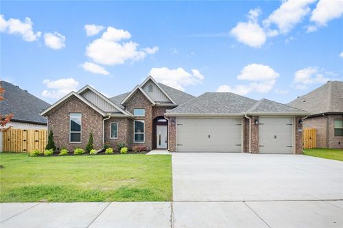 2308 Charles St, Pea Ridge, AR, 72751-3246 | Card Image