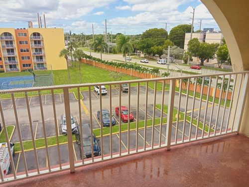 504-6990 Nw 186th St, Hialeah, FL, 33015 | Card Image