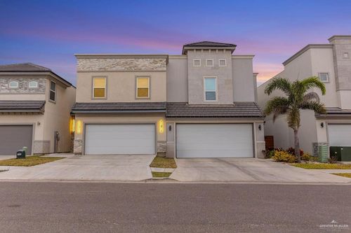 2209 Corales St, Mission, TX, 78573-8514 | Card Image