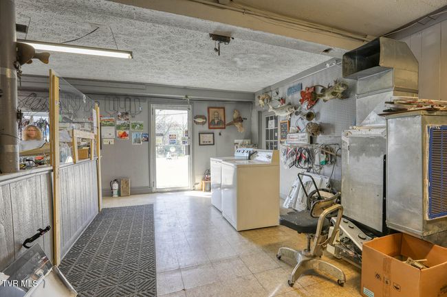 18241828 Netherland Inn Rd, House other with 2 bedrooms, 1 bathrooms and null parking in Kingsport TN | Image 21