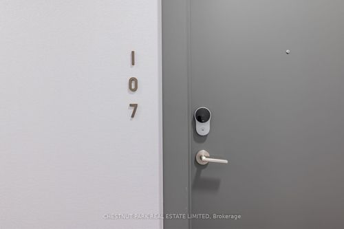 107-9 Tecumseth St, Toronto, ON, M5V0S5 | Card Image