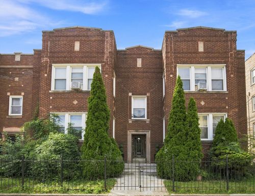 8314 S Paulina St, Chicago, IL, 60620-4635 | Card Image