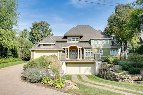 26170 Birch Bluff Rd, Shorewood, MN, 55331-8317 | Card Image