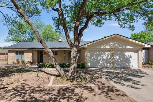 6806 Norfolk Ave, Lubbock, TX, 79413-5905 | Card Image