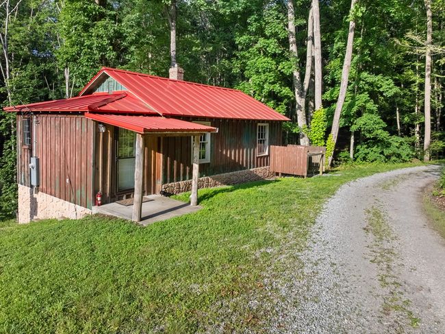 1071 Lodge Dr, Home with 4 bedrooms, 2 bathrooms and null parking in Bastian VA | Image 35