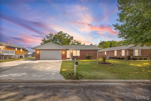 646 Marian Dr, Dupo, IL, 62239-1449 | Card Image