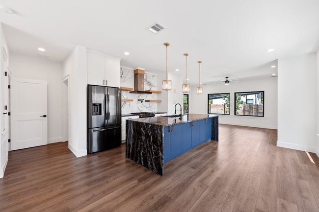 1 - 7008 Meador Ave, Condo with 4 bedrooms, 3 bathrooms and null parking in Austin TX | Image 6