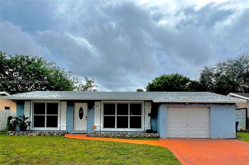 8350 Nw 27th Pl, Sunrise, FL, 33322-2303 | Card Image
