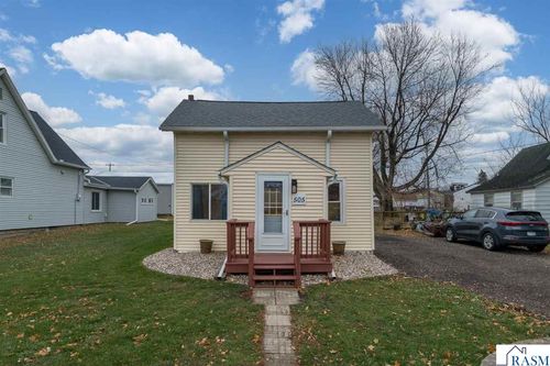 505 7th St, Madison Lake, MN, 56063-2007 | Card Image