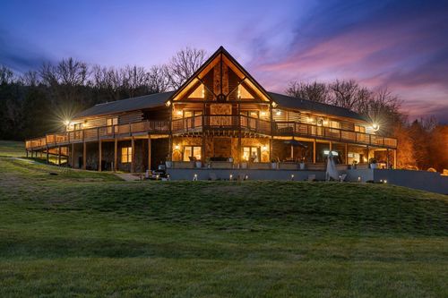 2063 Kennedy Creek Rd, Auburntown, TN, 37016-9621 | Card Image