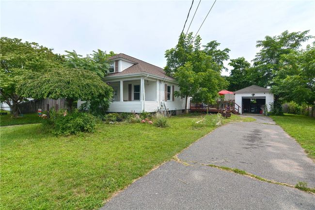 39 Camac St, House other with 2 bedrooms, 2 bathrooms and 6 parking in Pawtucket RI | Image 18
