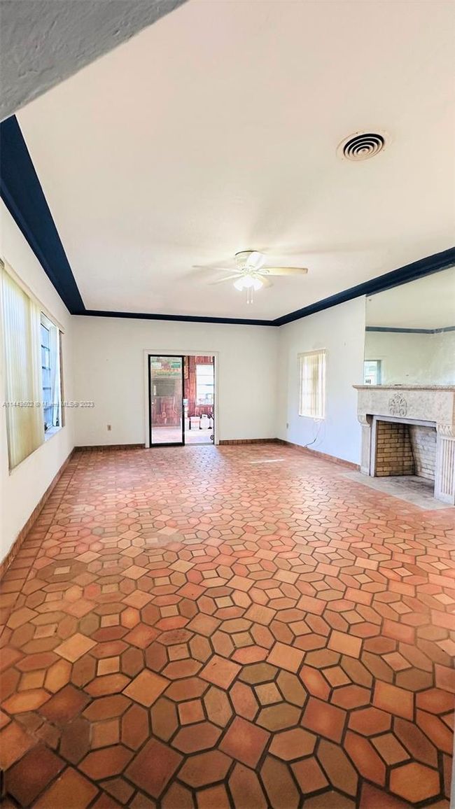1414 Sw 19 Th Ave, House other with 4 bedrooms, 3 bathrooms and null parking in Miami FL | Image 10