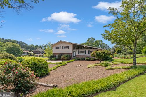 536 N Lakeshore Dr, Carrollton, GA, 30117-1818 | Card Image