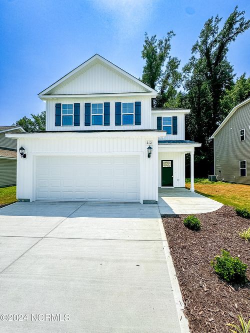 212 Hawks Bluff Drive, New Bern, NC, 28560 | Card Image