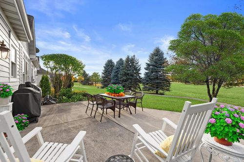 1758 Bess Court, Oconomowoc, WI, 53066 | Card Image