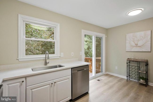7470 Laurel Oak Ct, Townhouse with 2 bedrooms, 3 bathrooms and null parking in SPRINGFIELD VA | Image 11