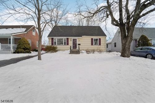 187 Olive Ave, Pompton Lakes, NJ, 07442-1534 | Card Image