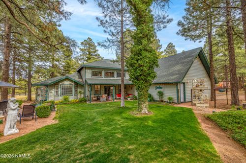 7080 Oakwood Pines Dr, Flagstaff, AZ, 86004-4414 | Card Image