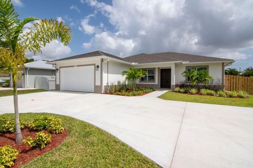 2217 Sw Savage Boulevard, Port St. Lucie, FL, 34953 | Card Image