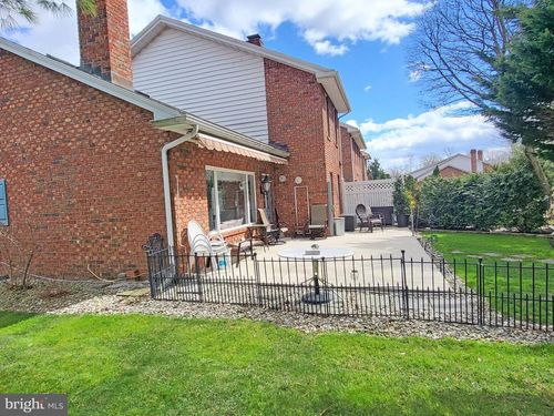267 Stonegate Cir S, Chambersburg, PA, 17201-4519 | Card Image
