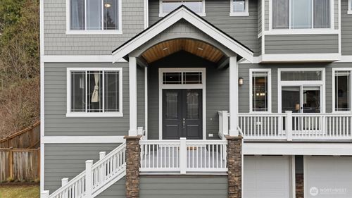15249 Ne Woodland Pl, Woodinville, WA, 98072-5401 | Card Image