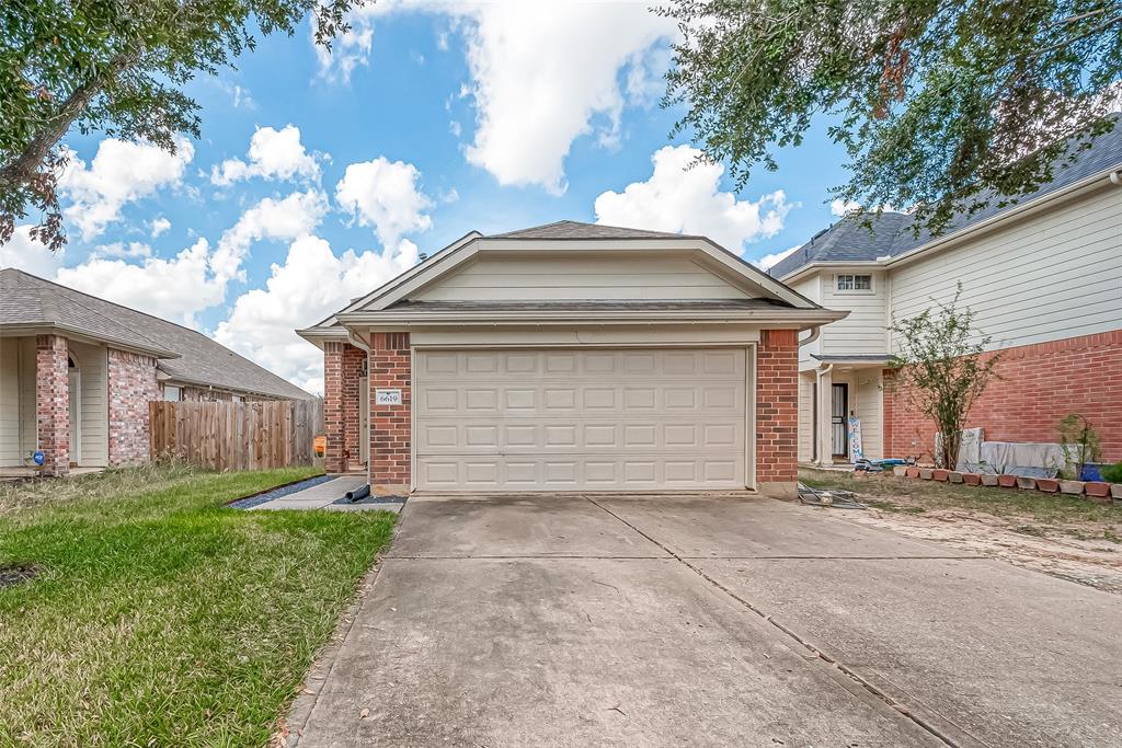 Highwind Bend Ln, Katy, TX 77449