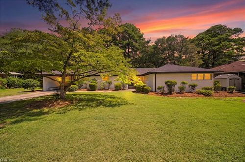 7077 Kirby Cres, Norfolk, VA, 23505-4214 | Card Image