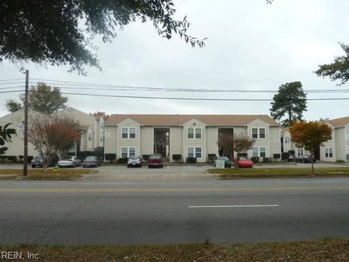 8-925 W Little Creek Rd, Norfolk, VA, 23505-2094 | Card Image