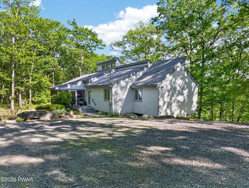 105 Cliff Dr, Lords Valley, PA, 18428 | Card Image
