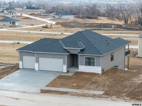 12421 S 89th Ave, Papillion, NE, 68046-5120 | Card Image