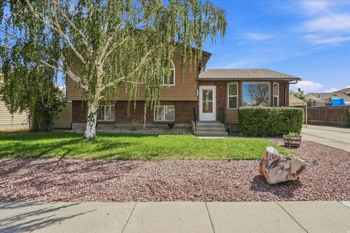 4889 W Niagara Way, Salt Lake City, UT, 84118-6662 | Card Image