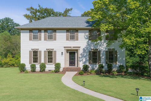 1462 Shades Crest Rd, HOOVER, AL, 35226-3120 | Card Image