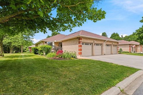 14-75 Beasley Cres, Cambridge, ON, N1T1P5 | Card Image