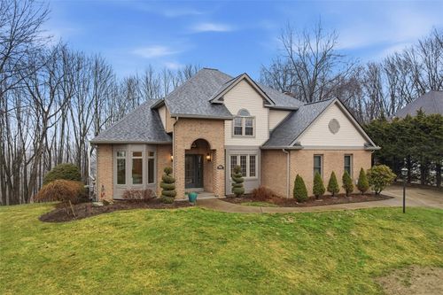 122 Oakhaven Dr, Wexford, PA, 15090-8562 | Card Image