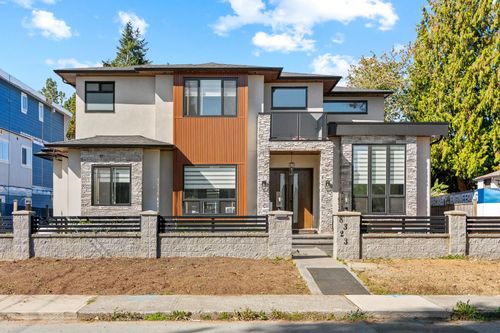 8323 14th Ave, Burnaby, BC, V3N2C2 | Card Image