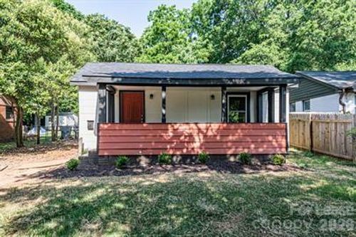 1807 Erie St, Charlotte, NC, 28216-4880 | Card Image