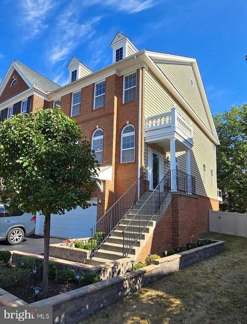 42826 Edgegrove Heights Ter, ASHBURN, VA, 20148-7469 | Card Image