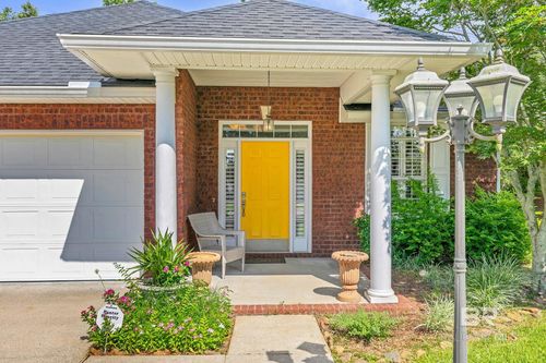 21600 Palmer Ct, Robertsdale, AL, 36567-3846 | Card Image