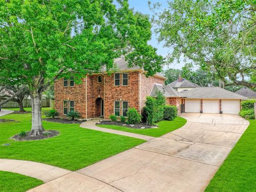1219 Merriewood Dr, Friendswood, TX, 77546-4880 | Card Image