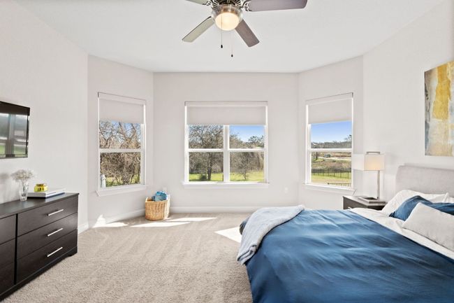 193 Raptor Beak Way, House other with 3 bedrooms, 2 bathrooms and 8 parking in Cedar Creek TX | Image 12