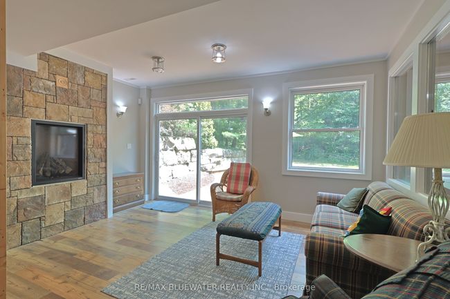 5 Philip St, House other with 7 bedrooms, 5 bathrooms and 5 parking in Huron ON | Image 46