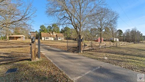 4590 Fm 2328, Atlanta, TX, 75551-6519 | Card Image