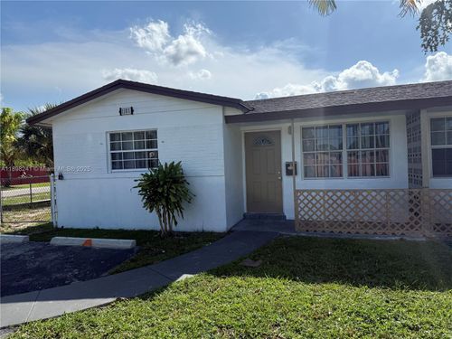 a-1101 Nw 55th Ave, Lauderhill, FL, 33313-6429 | Card Image