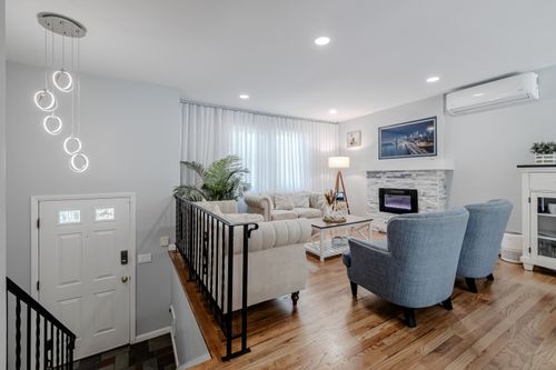 85 Padanaram Rd, Danbury, CT, 06811-2811 | Card Image