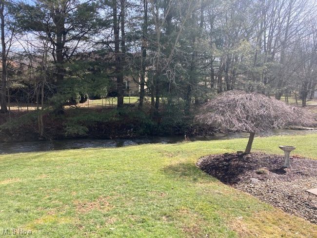703 Tournament Trl, Condo with 2 bedrooms, 2 bathrooms and null parking in Cortland OH | Image 24