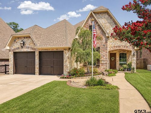 2216 Thornwood, Tyler, TX, 75703-0552 | Card Image