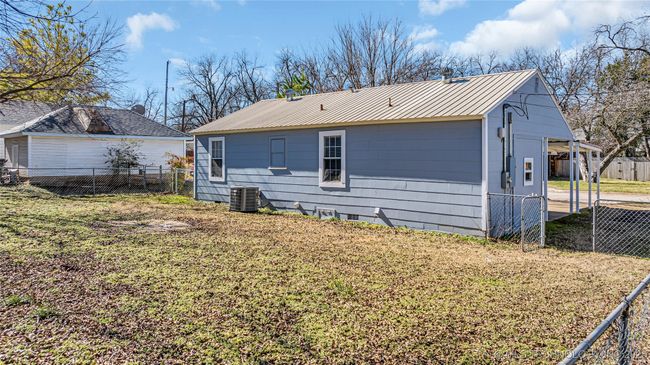 904 A St Nw, House other with 2 bedrooms, 1 bathrooms and null parking in Ardmore OK | Image 19